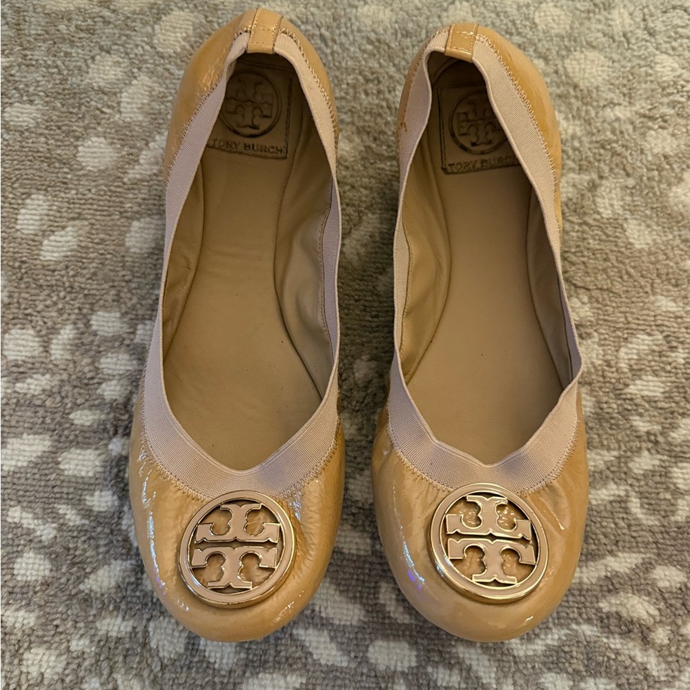 Tory Burch Beige Patent Ballet Flats